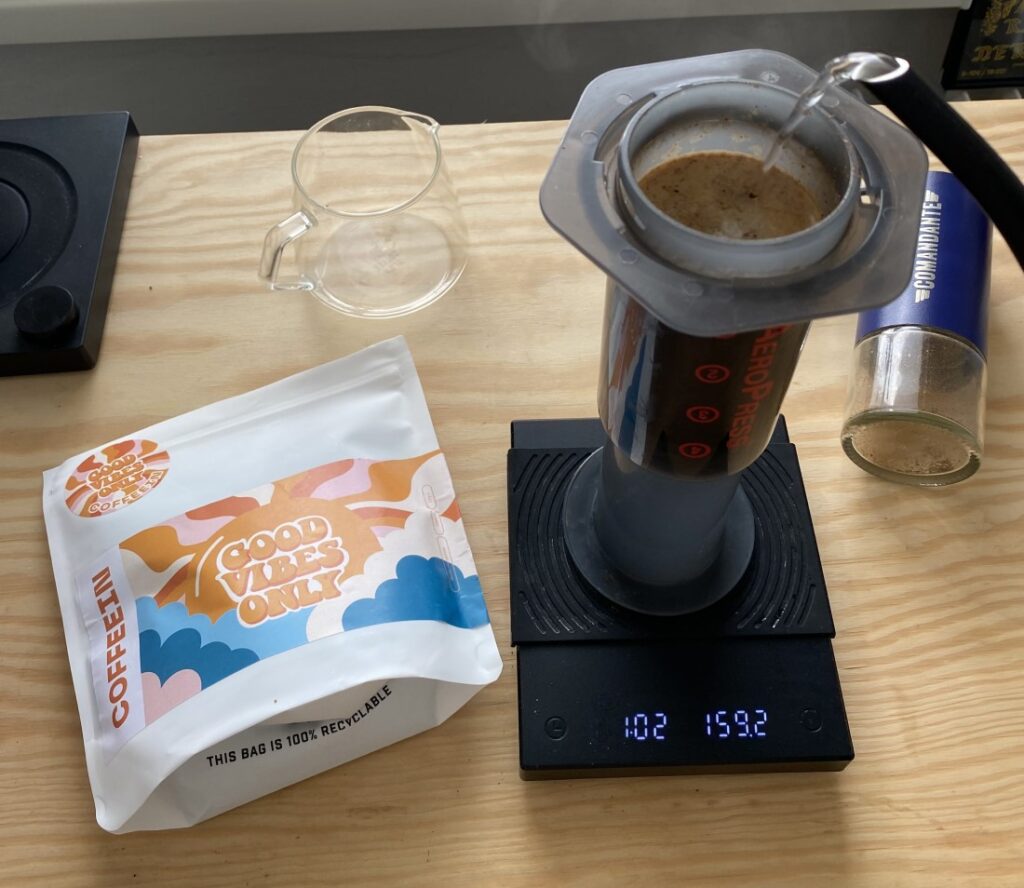 Coffeein Good Vibes Only - aeropress